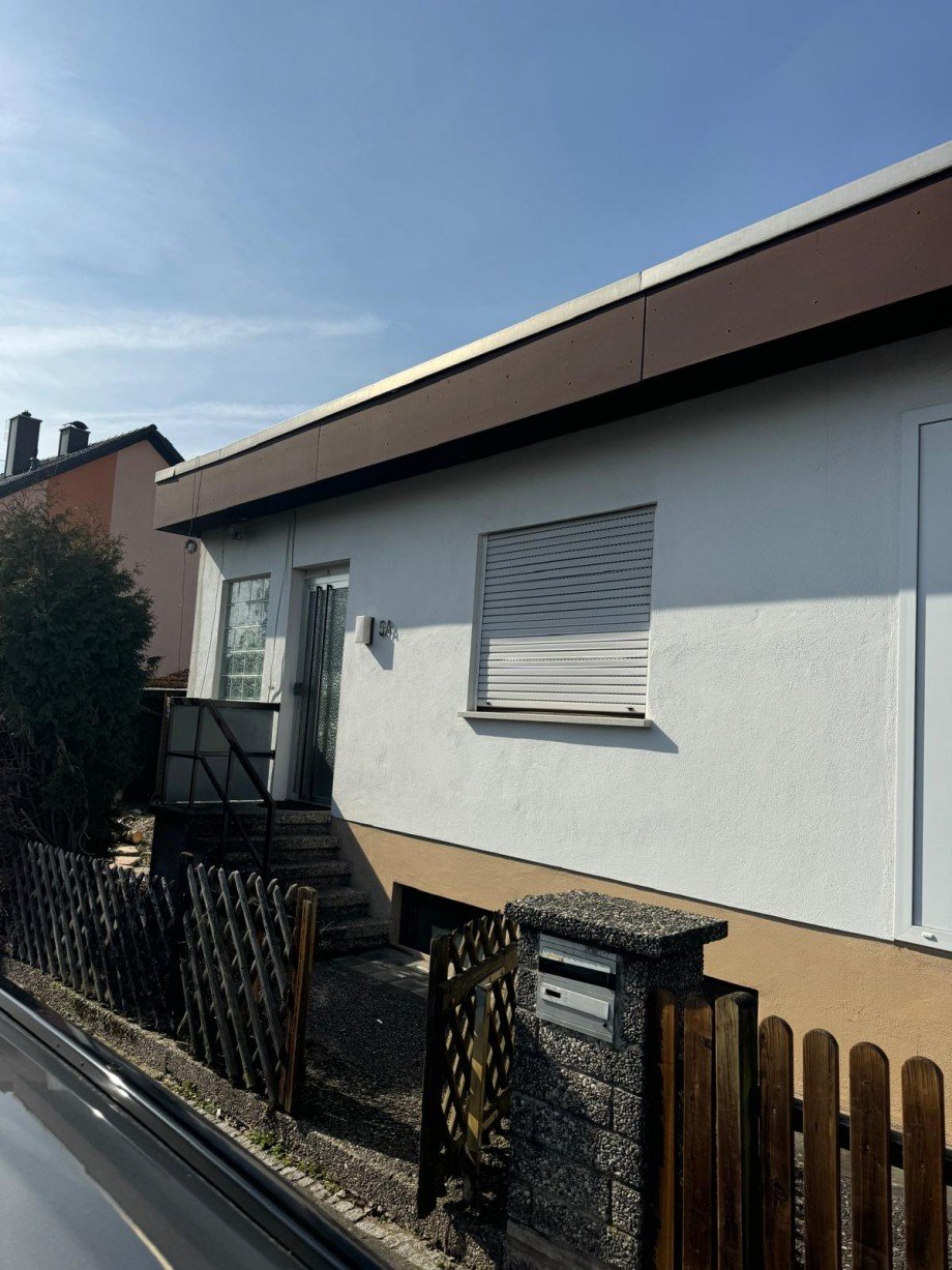 Au�en Ansicht Reihenendhaus Oberasbach