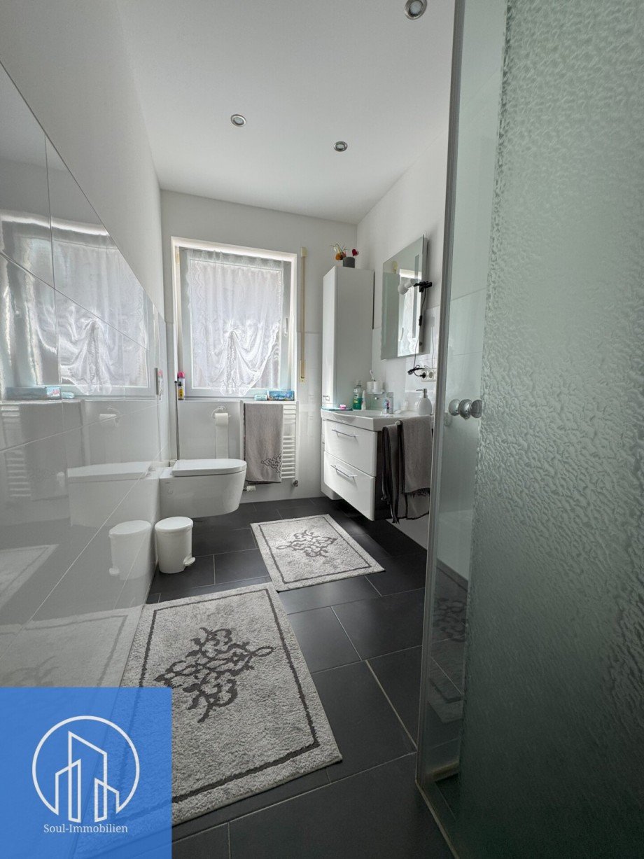 WC und Badezimmer von WO1+2 Mehrfamilienhaus N�rnberg