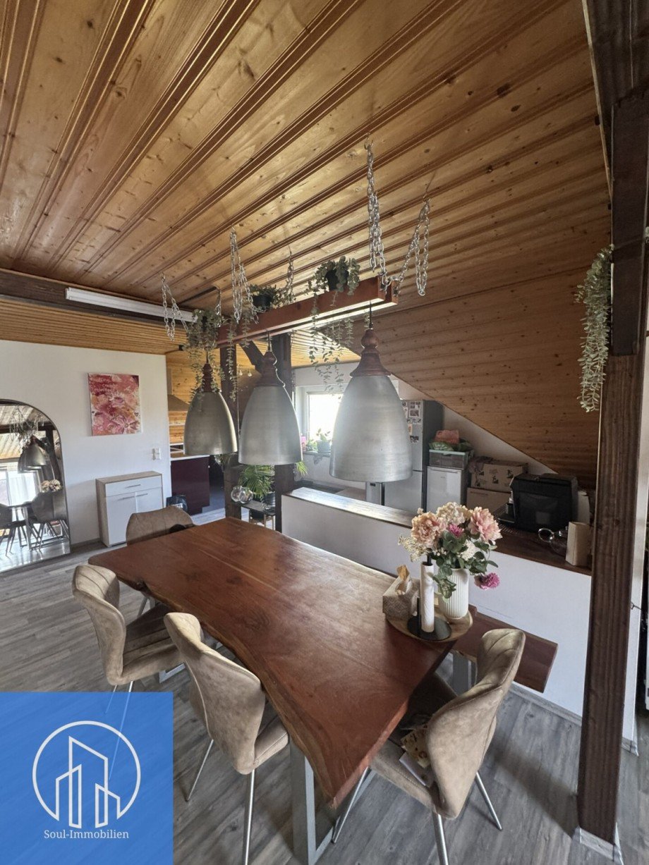 Essbereich 1.1 Dachgeschosswohnung Zirndorf-Weinzierlein