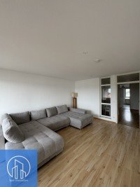 Bild (b2852b967b9b269e896926d26f32df83): Familienfreundliche 3,5-Zimmer-Wohnung mit West-Loggia, EBK & Tiefgaragenstellplatz