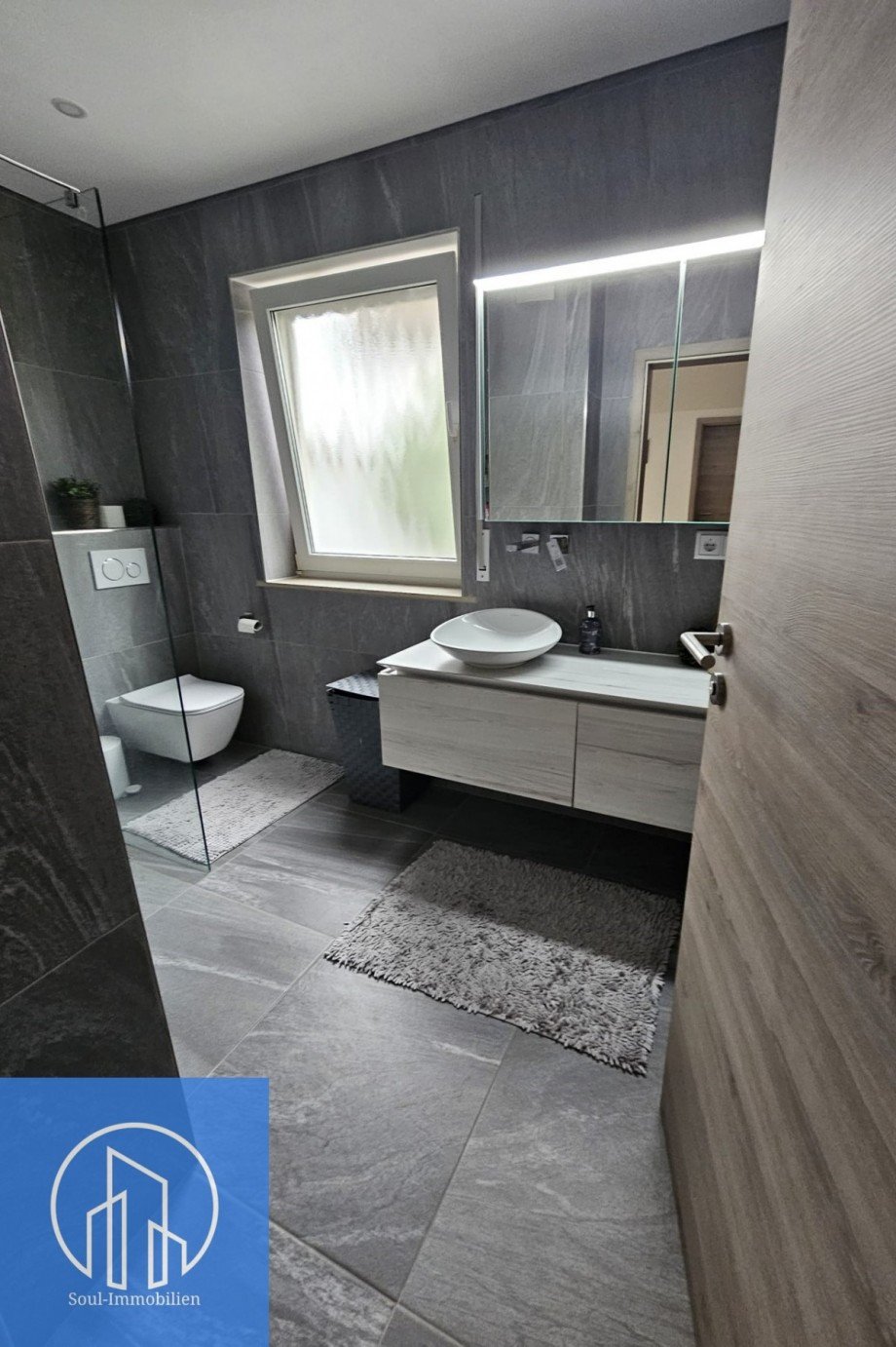 Badezimmer Obergeschoss 1 Einfamilienhaus Windsbach