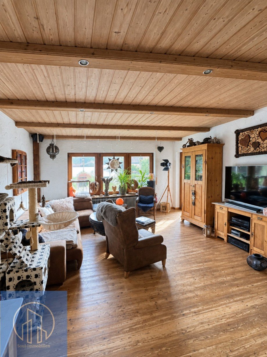 2. OG - WO - Wohnzimmer 1.0 Mehrfamilienhaus Hersbruck