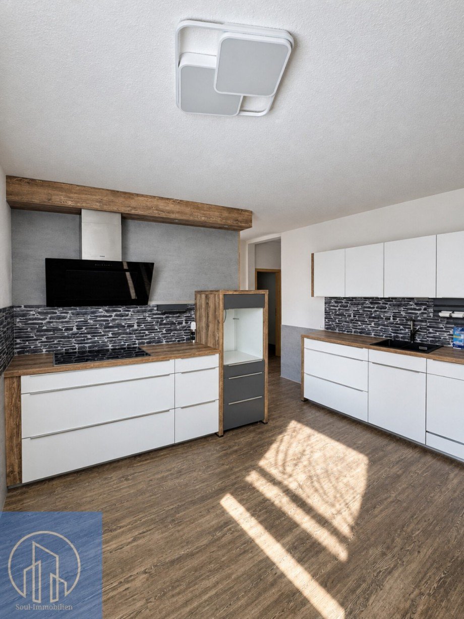 K�chenzimmer 1.1 Wohn- / Gesch�ftshaus Oberasbach