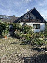 Hauptbild Gro�z�gige 3-Zimmer-Dachgeschosswohnung mit S�dbalkon in Zirndorf-Weinzierlein